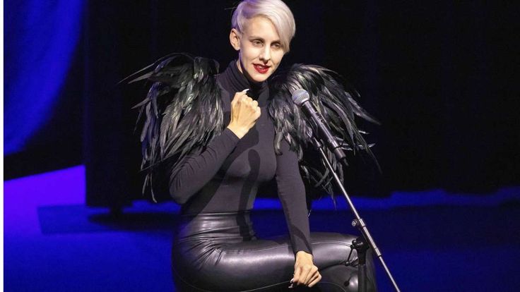 Lisa Eckhart Gewicht